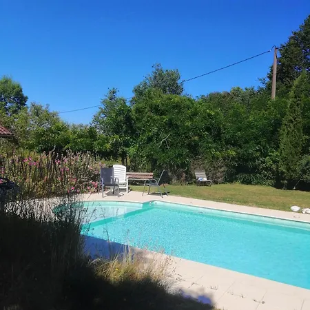 Tremoulie Holiday home *